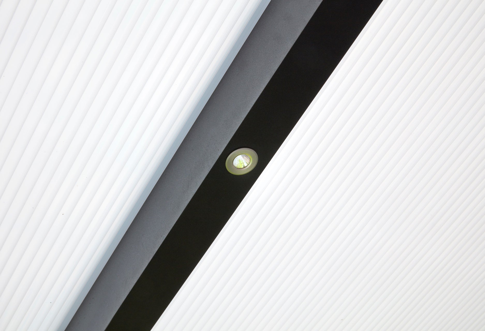 Spots LED ou bandes LED