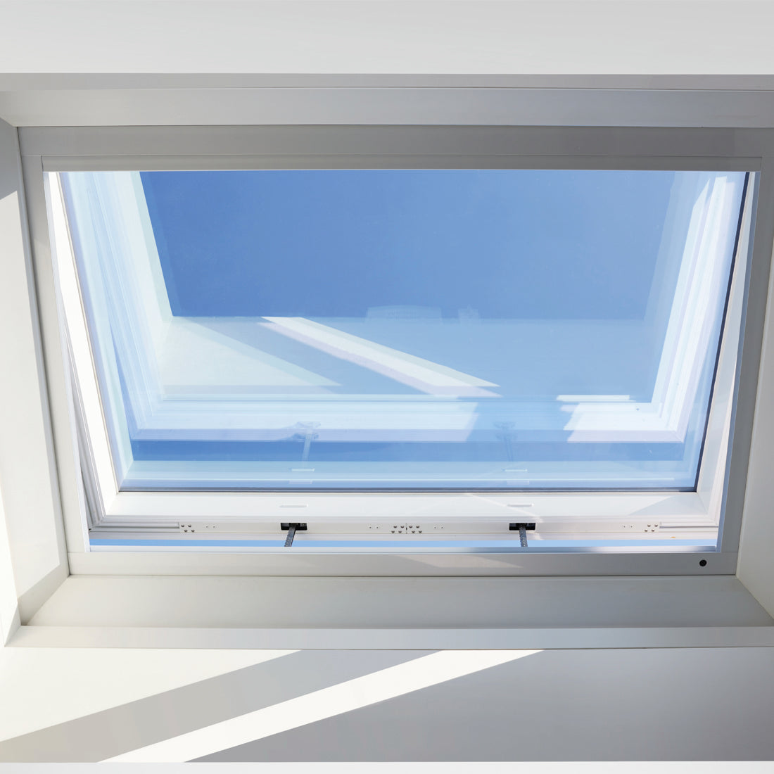 iWindow Flex 2.0 opengaand platdakraam voor renovatie 110x170 cm - Skylux